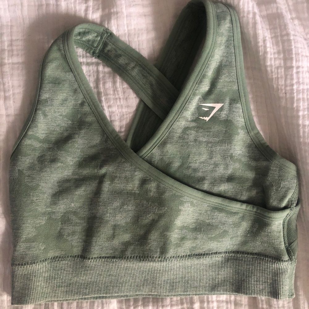 Gymshark camo bra